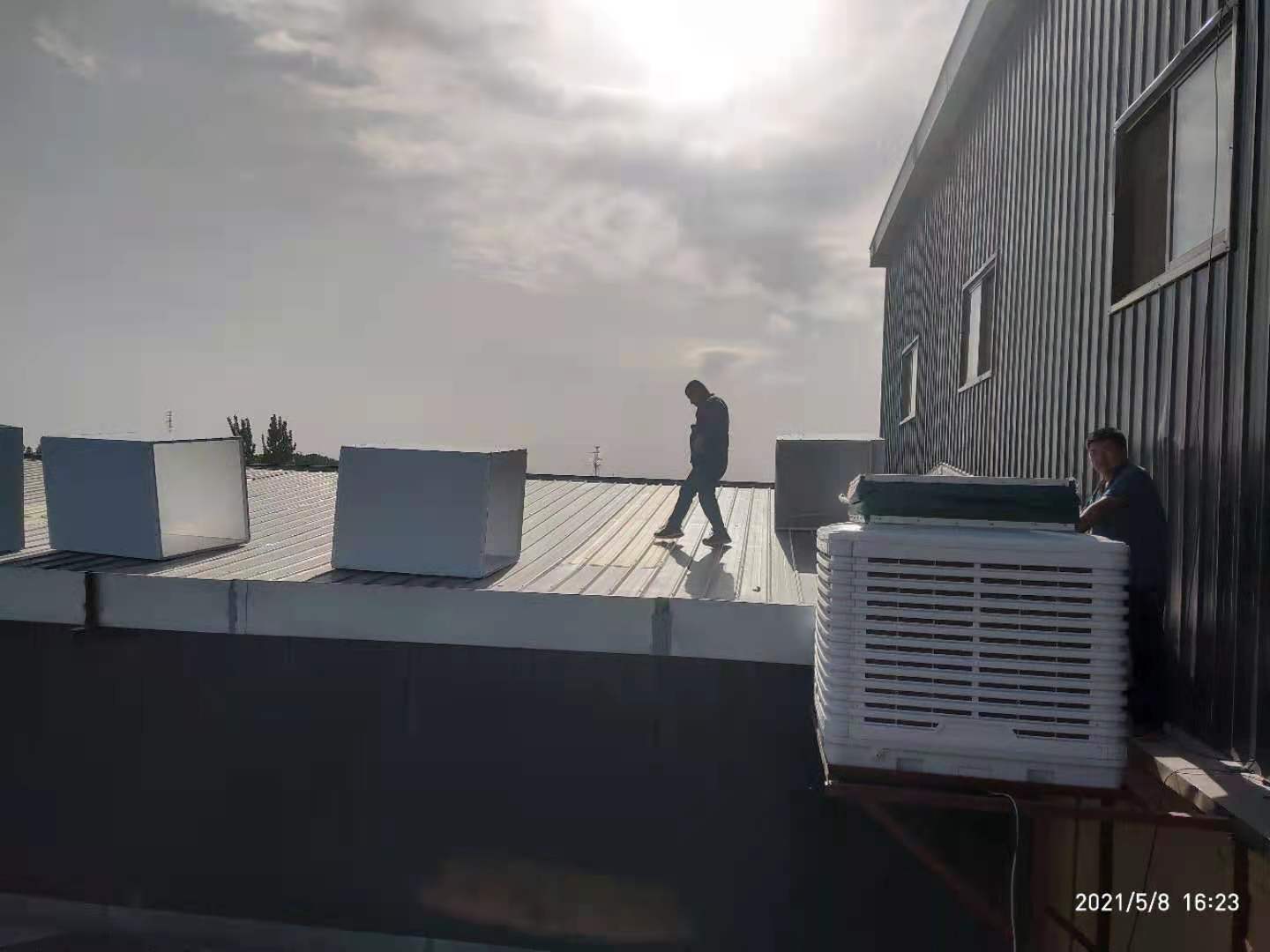 濰坊模具成型車間廠房怎么換氣通風(fēng)的？